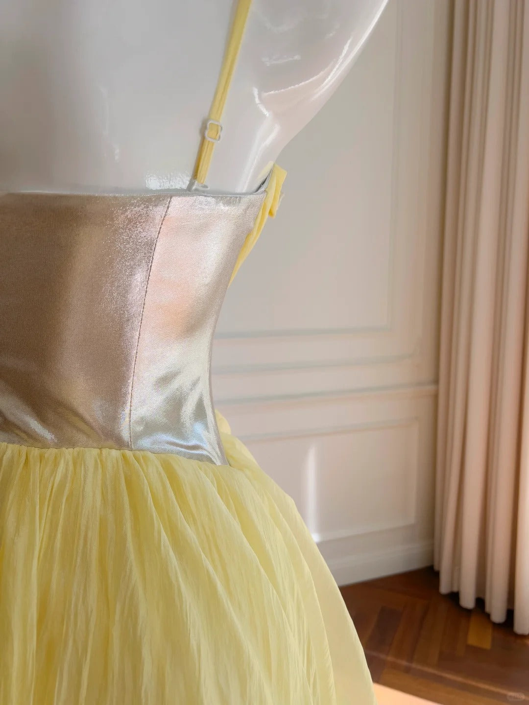 Yellow Silver FuturisticFlowing Long Chiffon Ball Gown Party Dress gh4404