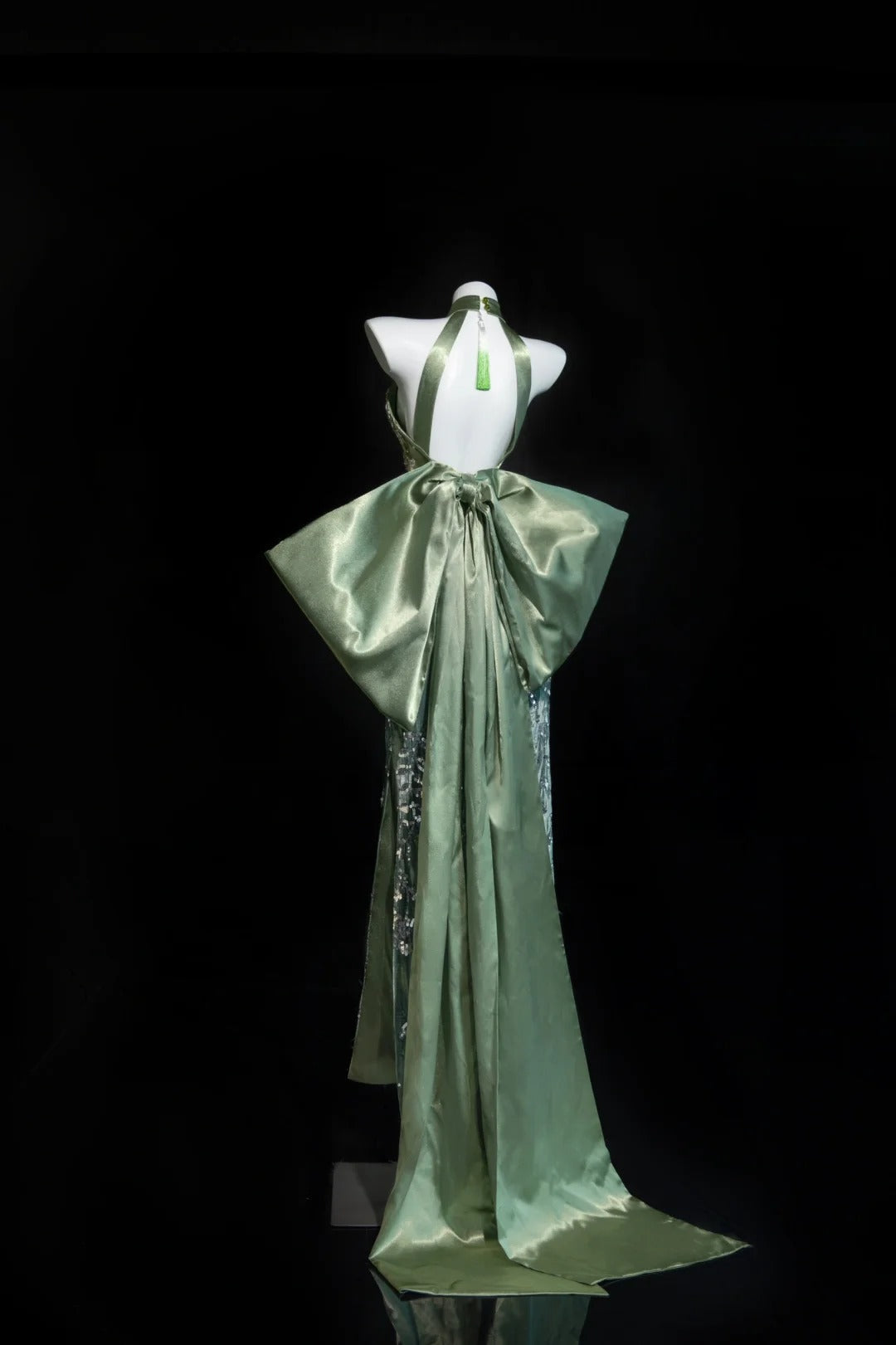 Green Elegant Exquisite Beaded Sequined Long Satin Mermaid Cheongsam Ball Gown Evening Gown Wedding Gown Party Dress gh4132