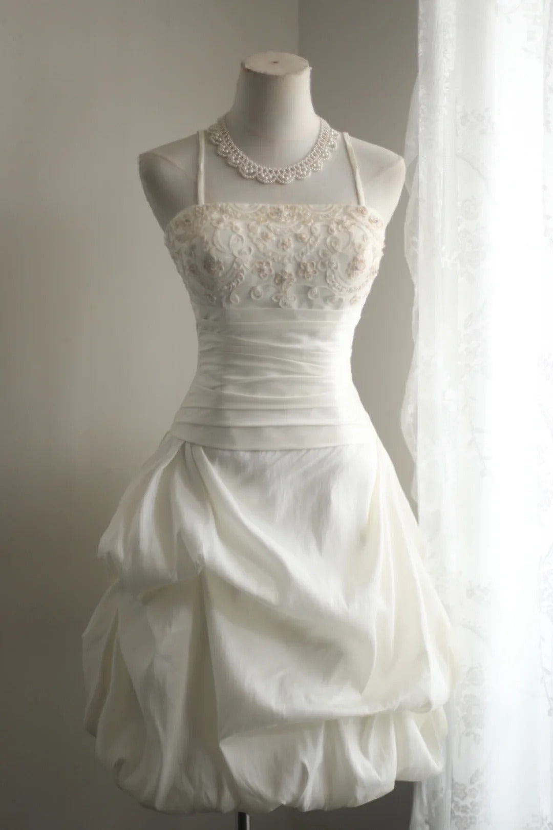 Ivory white exquisite beading fashion short irregular pleated princess dress wedding dress homecoming dress birthday party dress cocktail party dress evening dress prom dress evening dress. gh3968