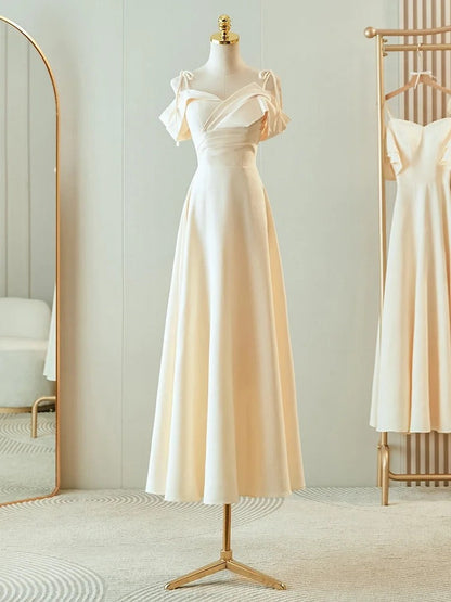 Champagne Elegant Fashion Long Floor Length Satin Bridesmaid Dresses Ball Gown Evening Gown Wedding Guest Party Gown Wedding Mother of the Wedding Dress gh4001