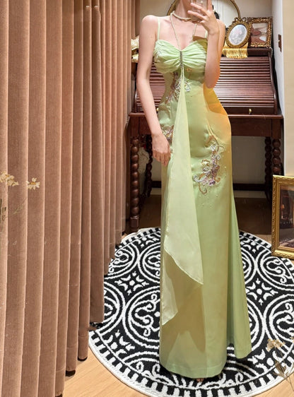 Green Floral Beads Exquisite Long Satin Ball Gown Evening Gown Party Gown Graduation Gown gh4254
