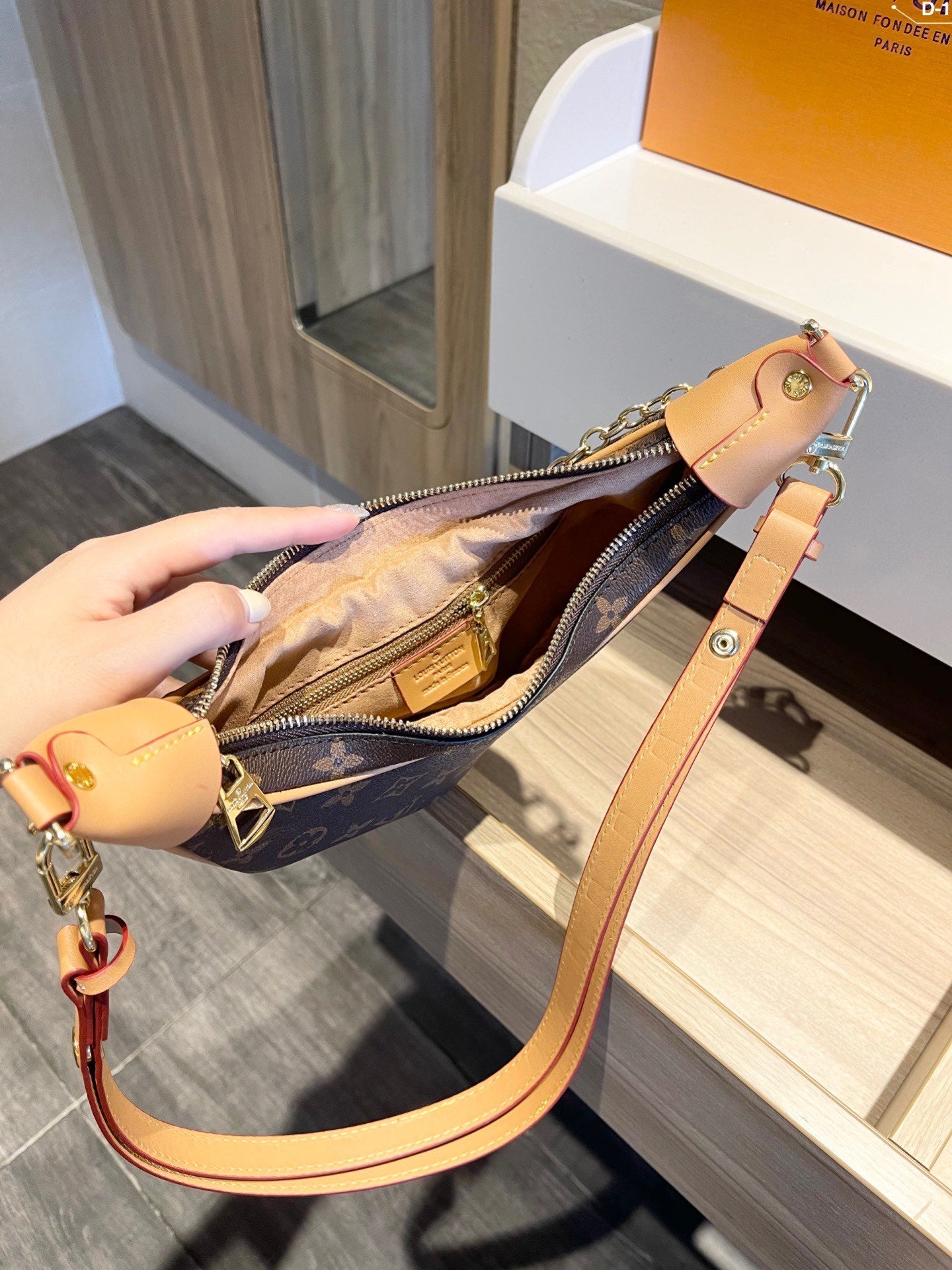 LOUIS VUITTON Loop Monogram