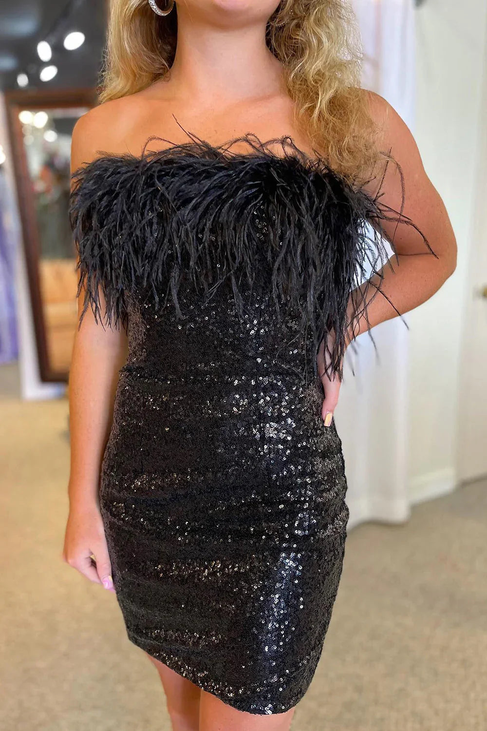 Red Gorgeous Shiny Off Shoulder Feather Bodycon Mini Short Homecoming Dress Party Dress gh1319