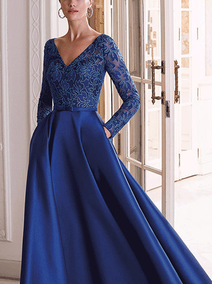 V-neck lace solid color dress