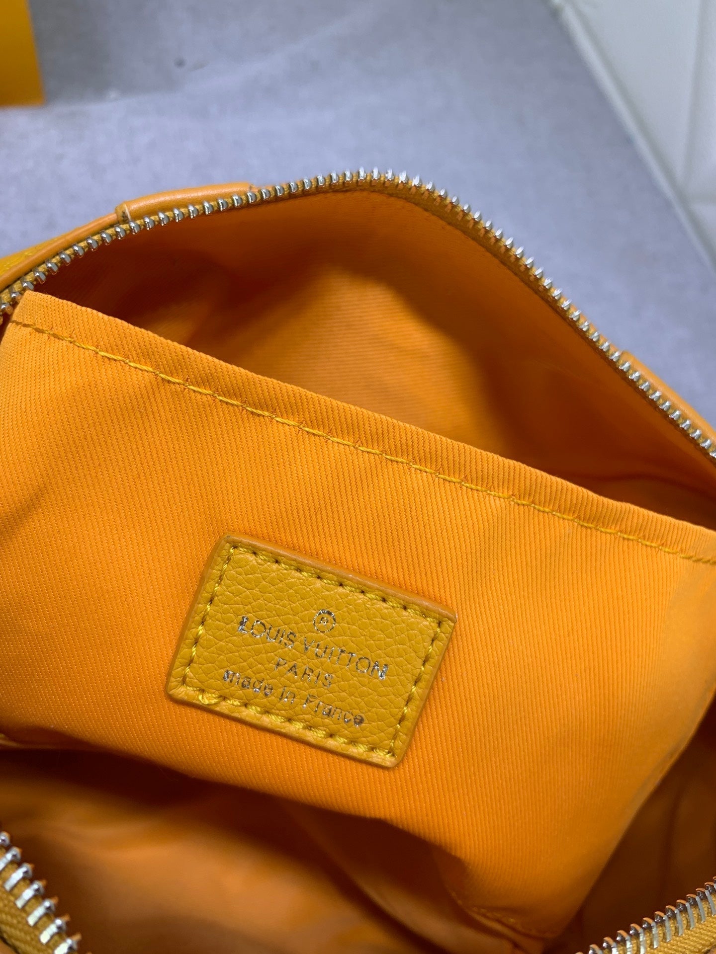 Louis Vuitton 21437 City Keepall Bag