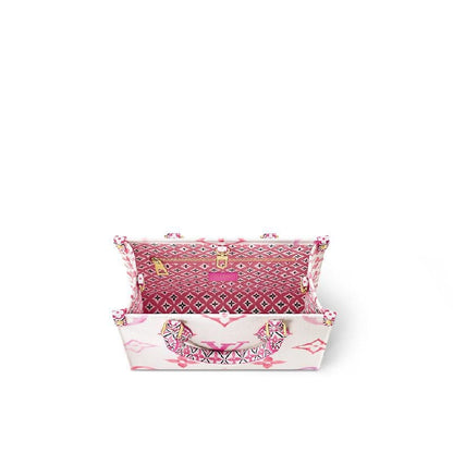 Louis Vuitton OnTheGo PM M22976