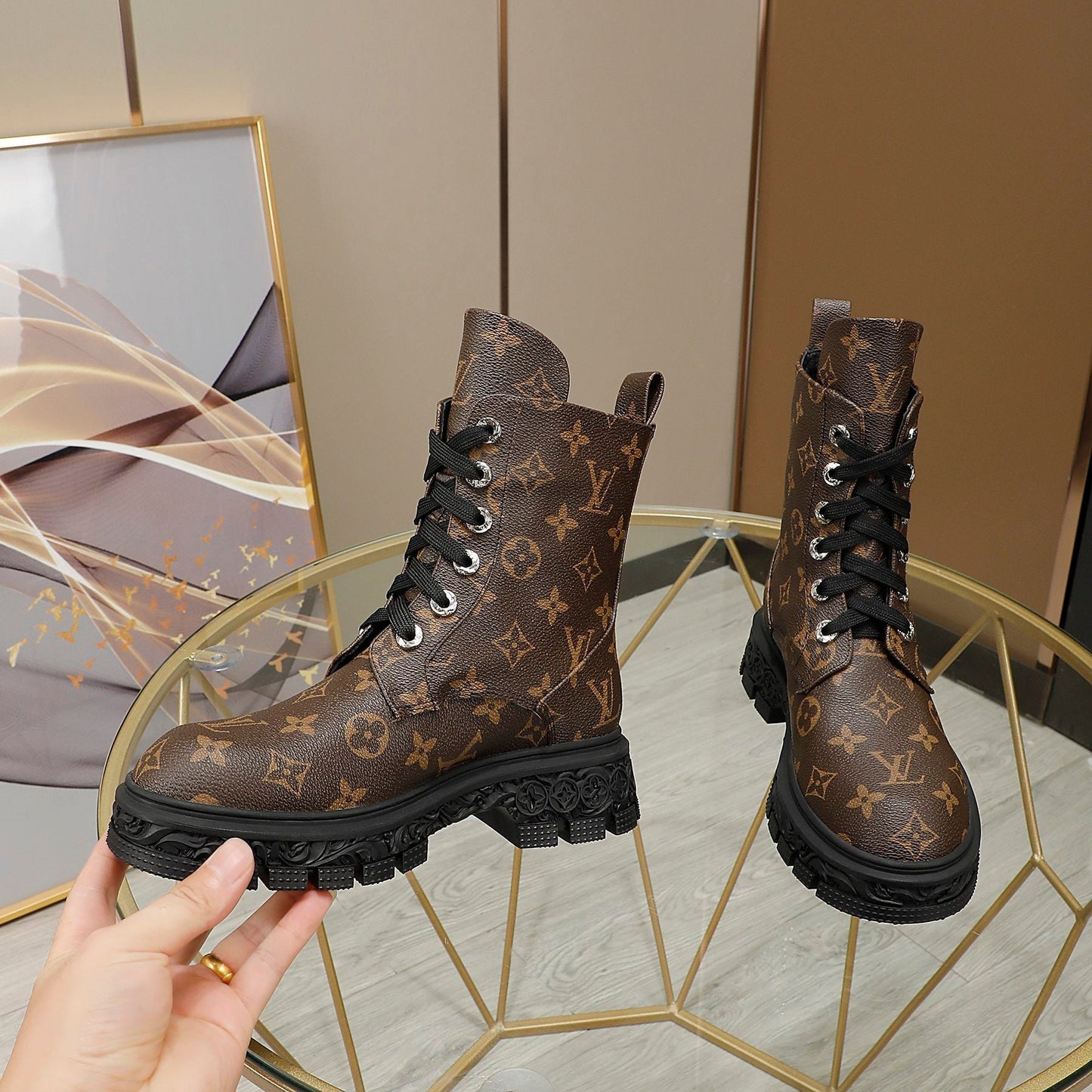 Premium LUV BOOTS 039