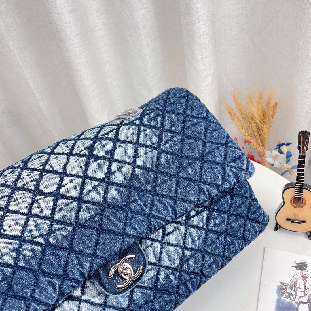 Chanel Jumbo Classic Flap Tote Bag