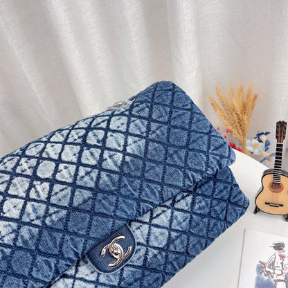 Chanel Jumbo Classic Flap Tote Bag