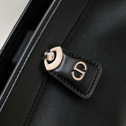 DIOR SMALL KEY BAG BLACK