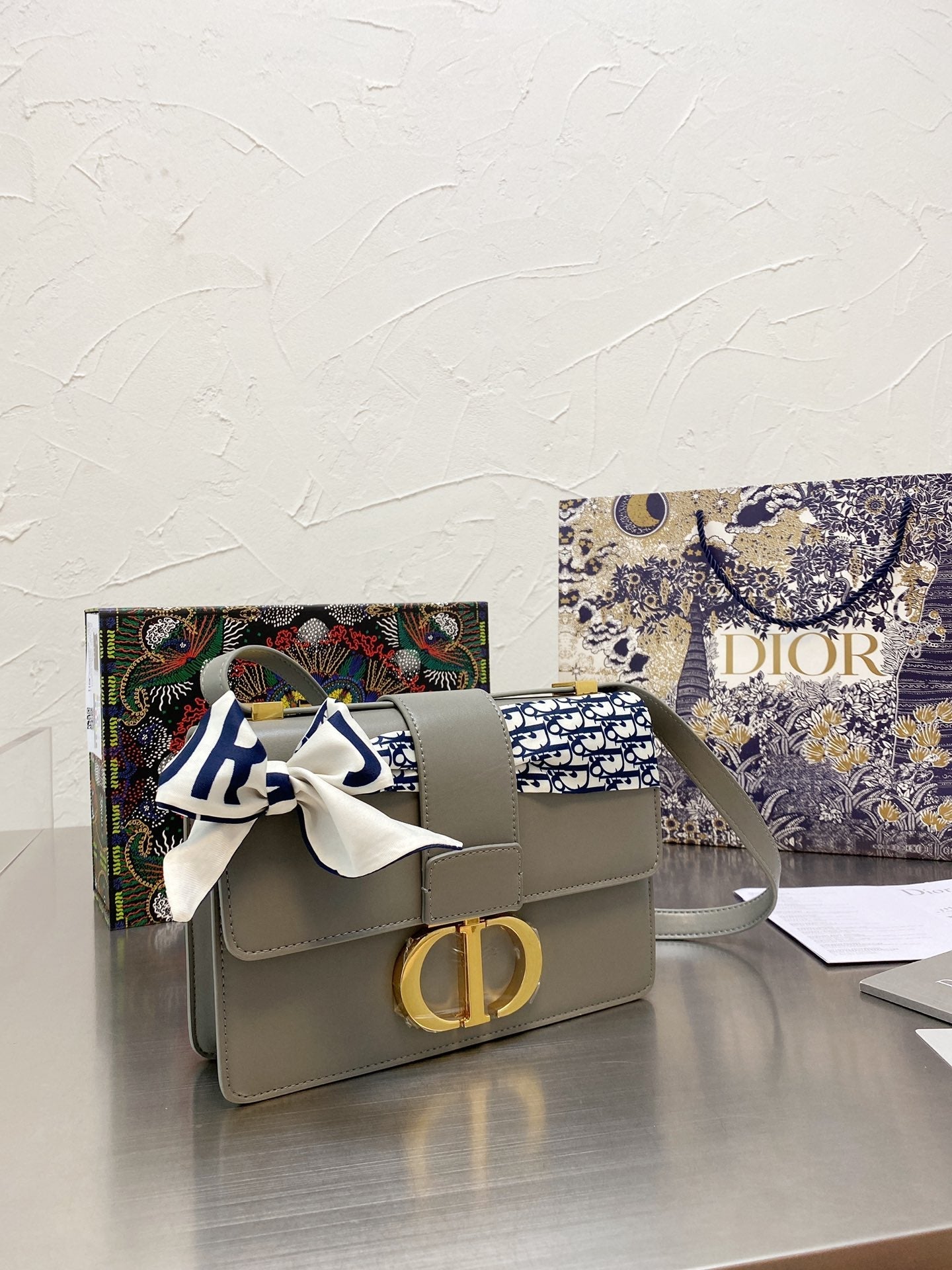 Dior 30 Montaigne Bag