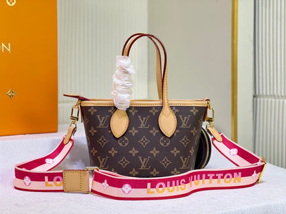 Louis Vuitton Neverfull BB