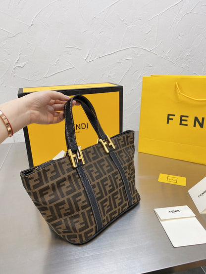 Fendi Sunshine Large Shopper Bag