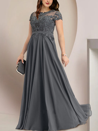 Plus Size Round Neck Lace Short Sleeve Solid Color Maxi Dress