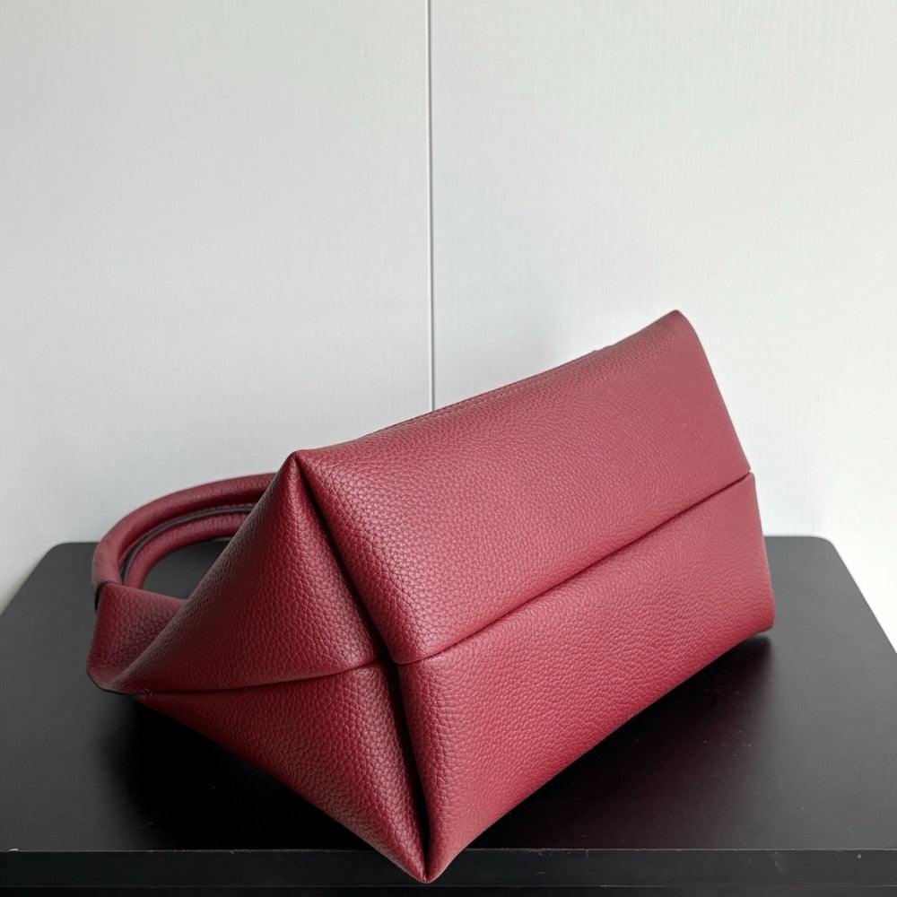 GUCCI SOFTBIT MEDIUM TOP HANDLE BAG ROSSO ANCORA 27CM 837467 AAEAO 6207