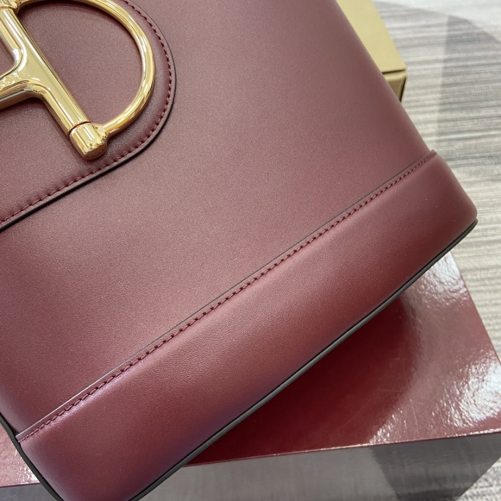 GUCCI 73 SMALL BUCKET BAG ROSSO ANCORA RED LEATHER 20CM 833665 AAEC2 6207