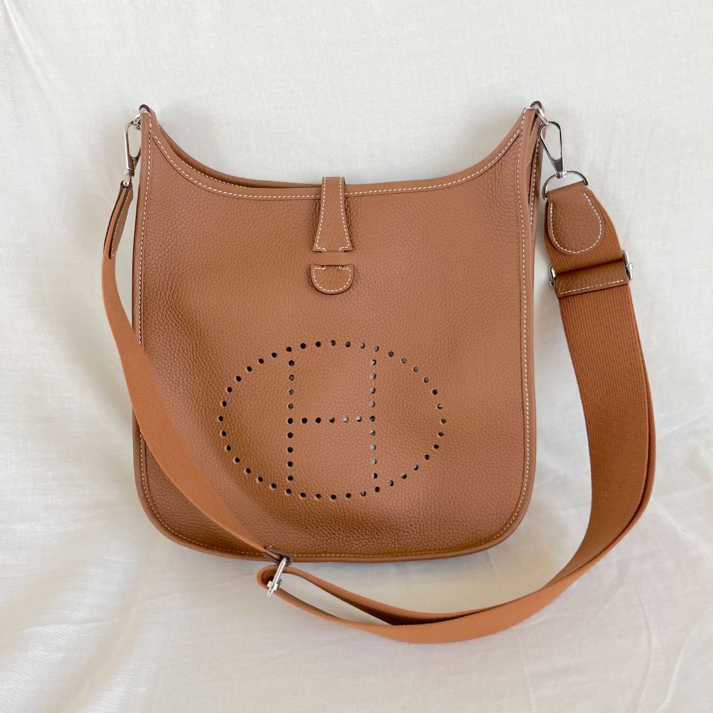 Hermès Gold Clemence Leather Evelyne III PM Bag