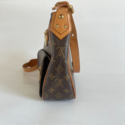 Louis Vuitton monogram canvas Hudson shoulder bag,