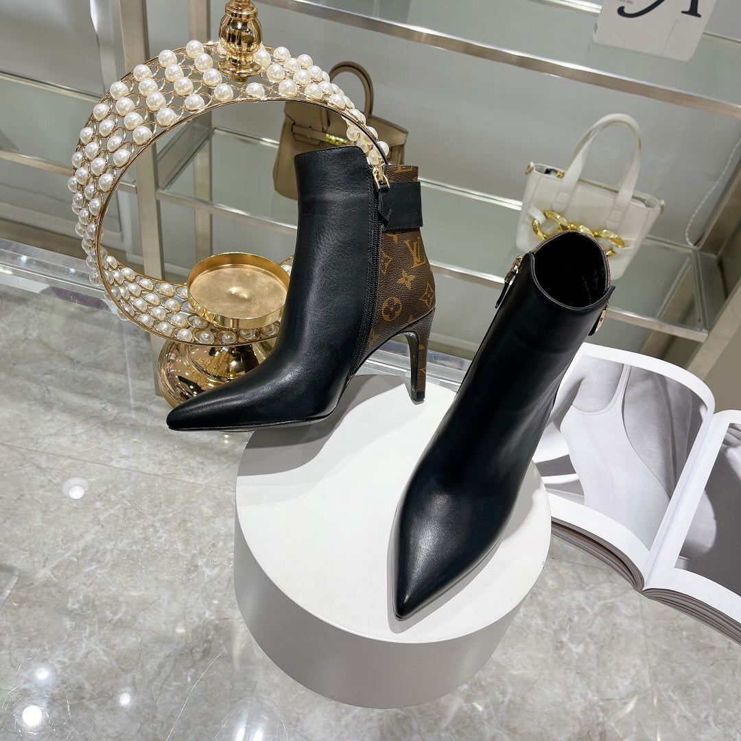 Premium LUV BOOTS 024 – P7262959304909