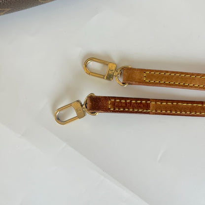 Louis Vuitton x Takashi Murakami 2004 Pochette shoulder bag