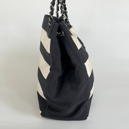 Chanel black and white ridged satin shoulder bag