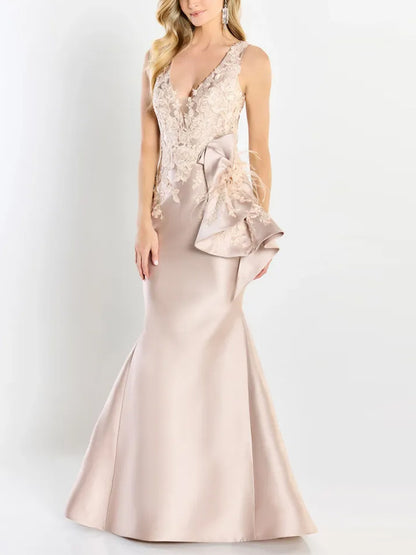 Sleeveless Lace Solid Color Maxi Dress