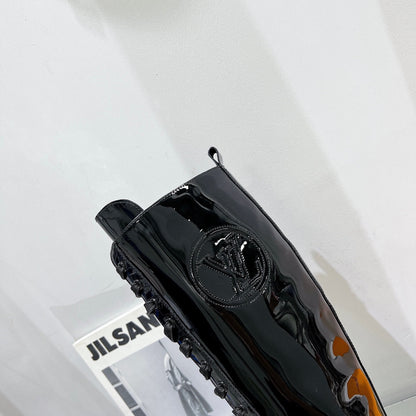 Premium LUV BOOTS 015