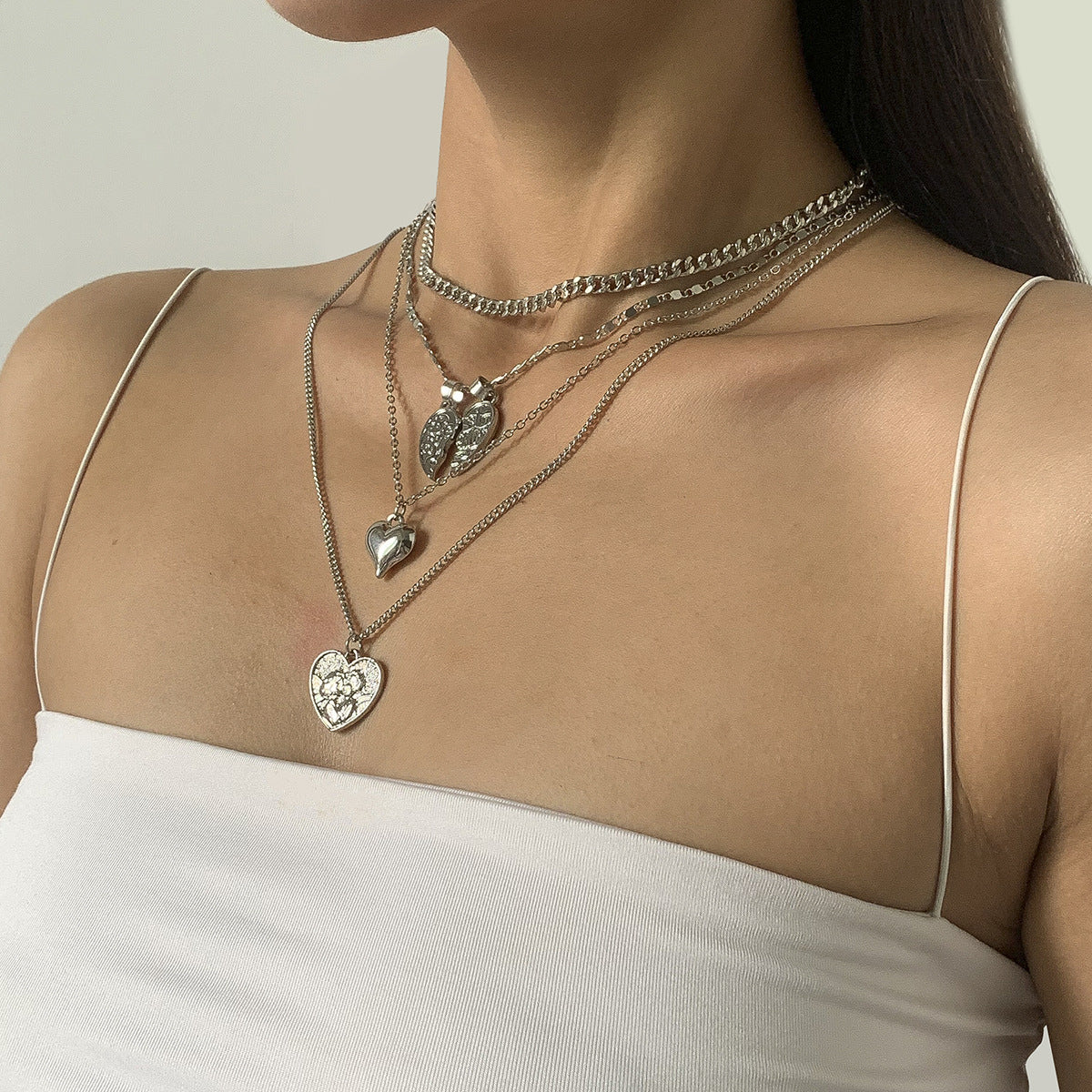 Metal necklace set with multiple chains