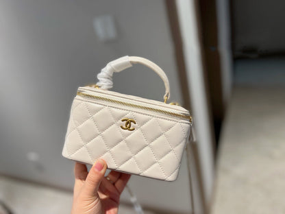Chanel Trendy CC Vanity Case With Chain Quilted