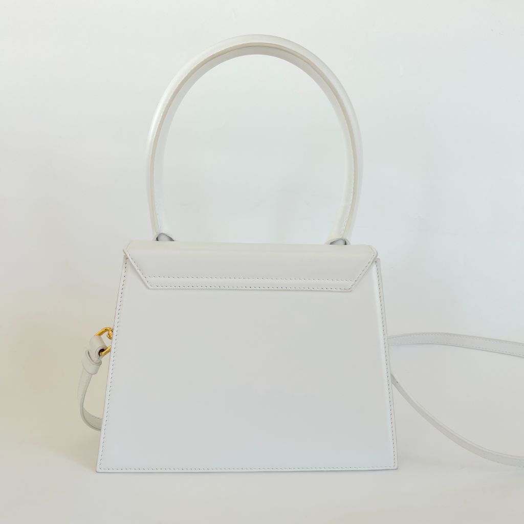 Jacquemus Le Grand Chiquito white leather bag