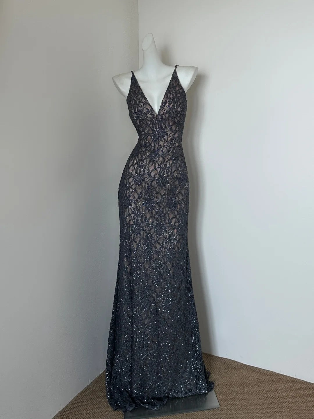 Black Grey Floral Fashion V Neck Tulle Lace Long Prom Dress Evening Gown Party Dress gh4835