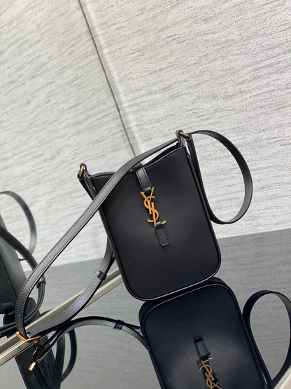 YSL Le 5 A 7 Mini Black Bag - 13x20x4cm