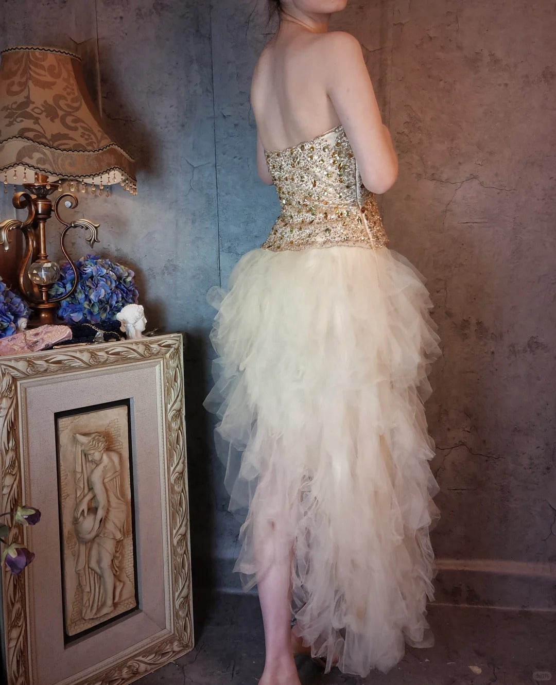 Ivory white gorgeous beautiful vintage long tulle yellow crystal beaded princess style fluffy ball gown evening dress party dress gh4796