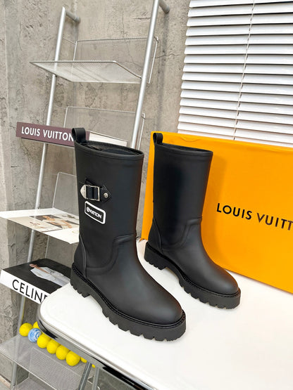 Premium LUV BOOTS 022