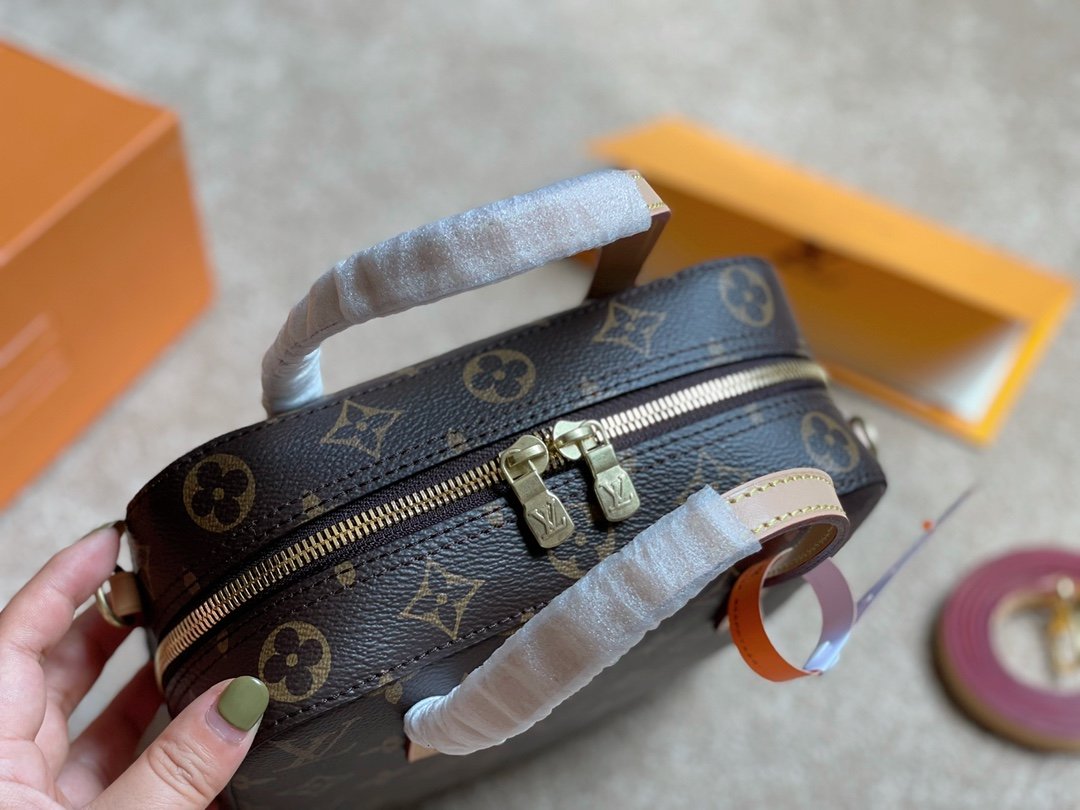 Louis Vuitton – Spontini