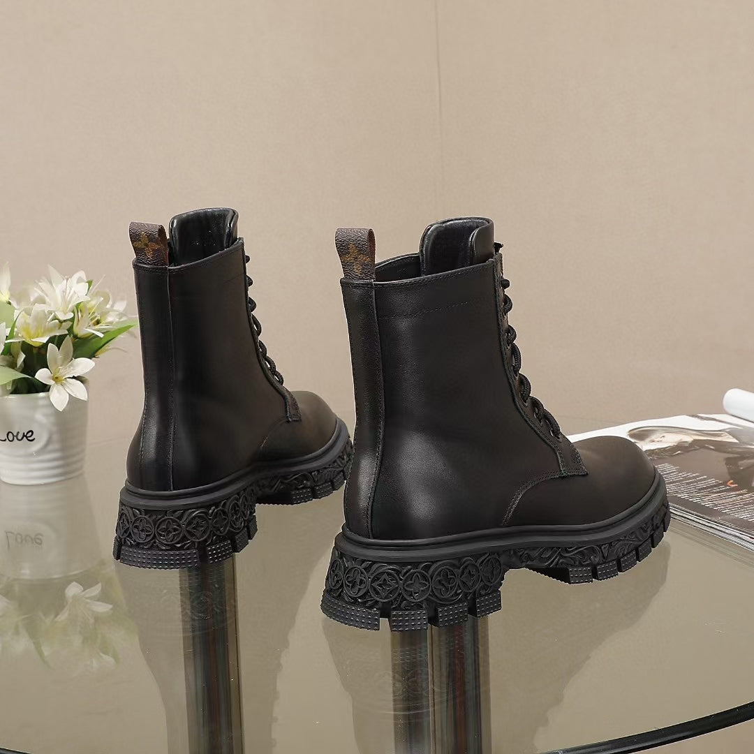 Premium LUV BOOTS 003