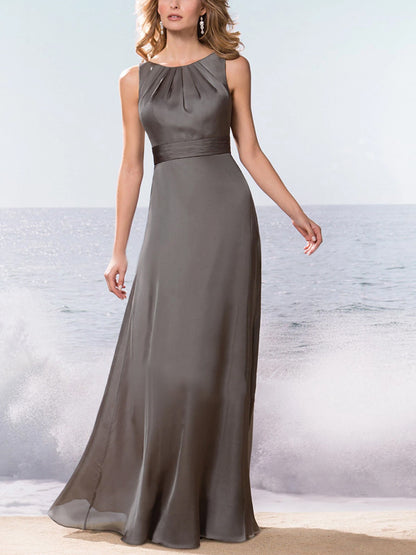 Round Neck Solid Color Sleeveless Maxi Dress