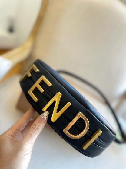 Women Fendi Fendigraphy Small Leather Hobo Bag