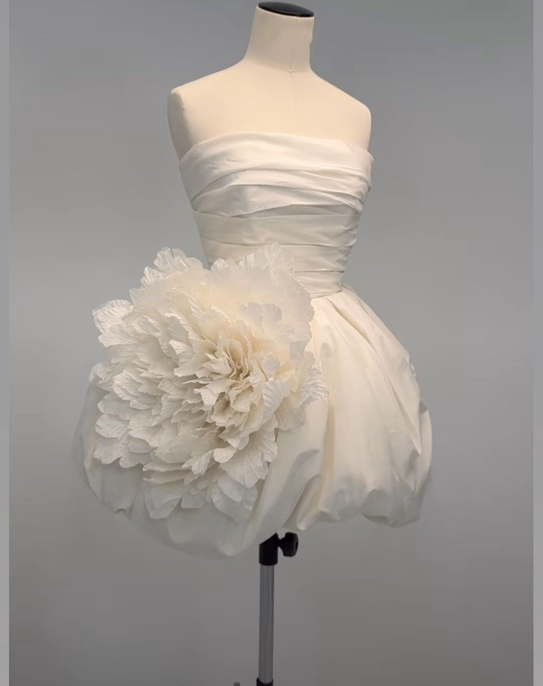 Ivory Short Floral Satin Homecoming Dress Birthday Party Dress gh5050