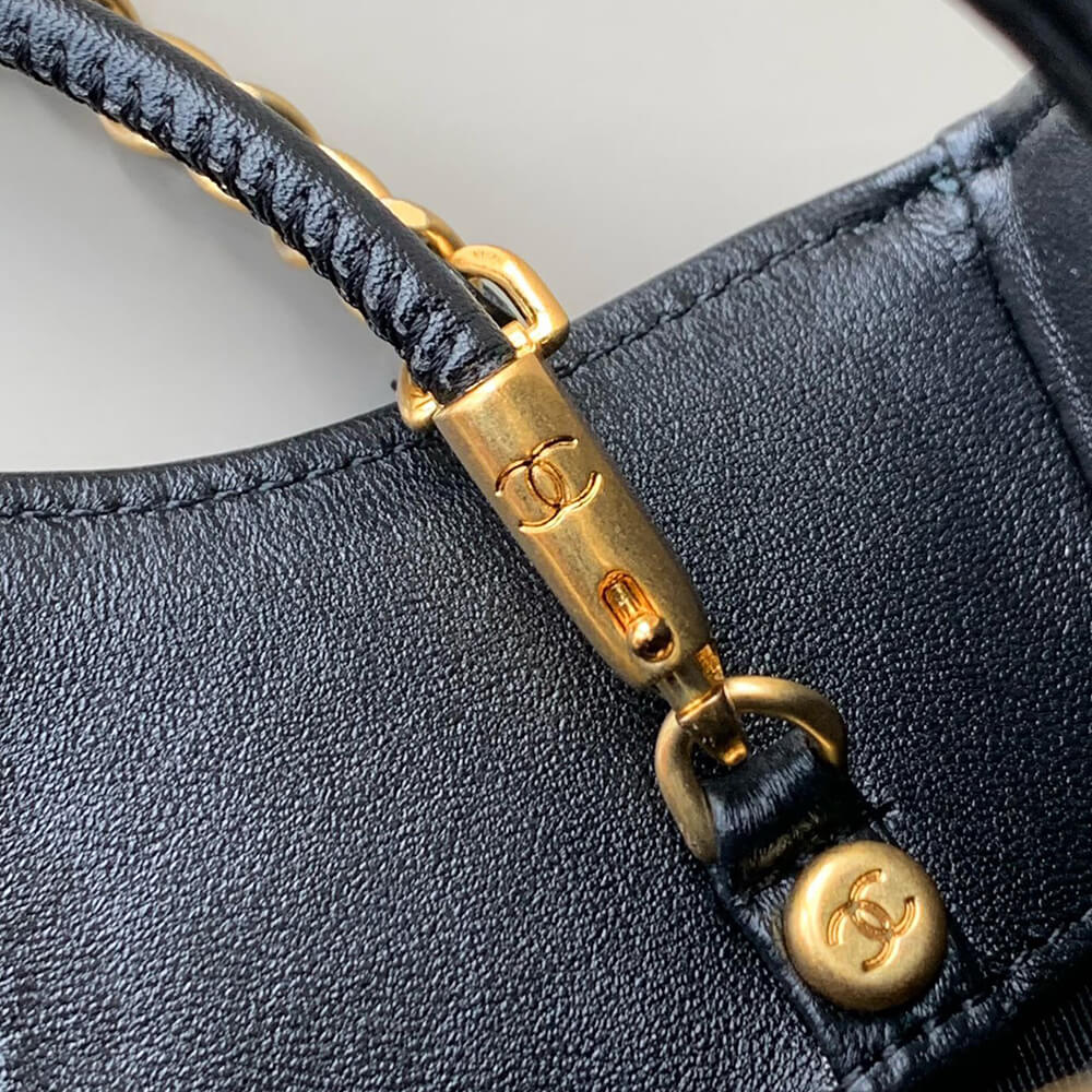 CHANEL 31 Mini Shopping Bag