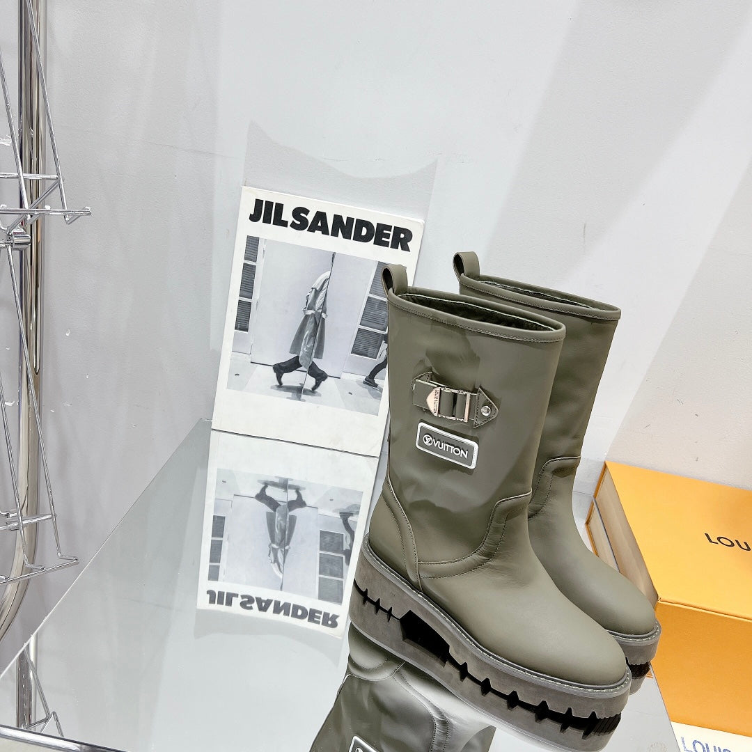 Premium LUV BOOTS 013