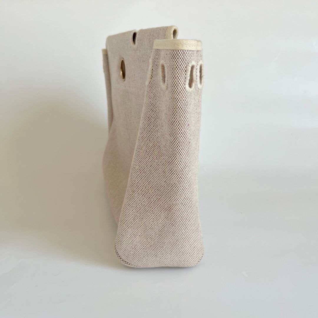 Hermes Chocolate Brown/Beige Toile and Leather Herbag 31 Bag