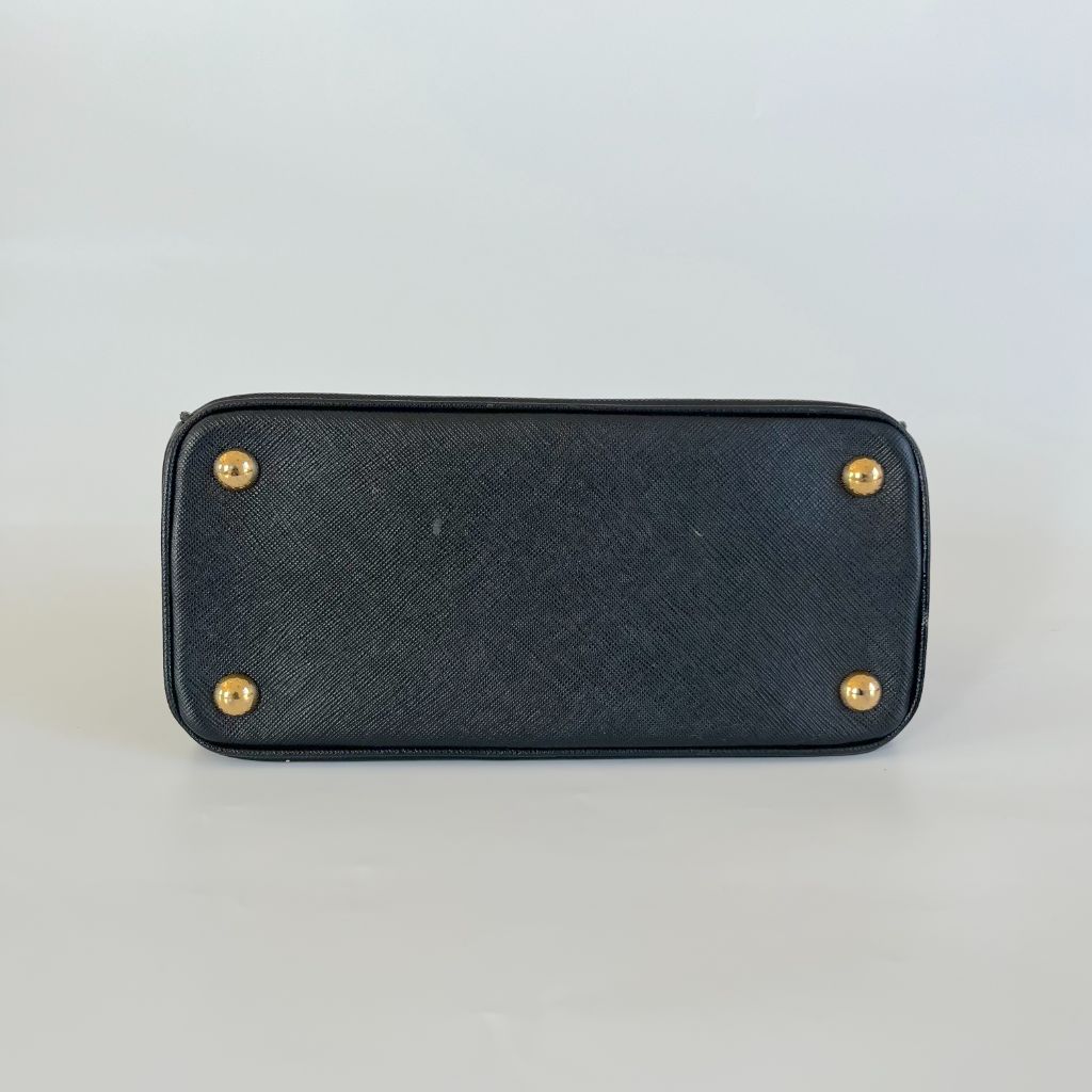 Prada Galleria Saffiano leather small bag