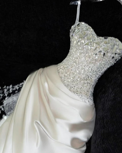 Shiny Sheath Sweetheart Neck Sequin Beaded Satin Prom Dress Evening Dress with Slit SH2537