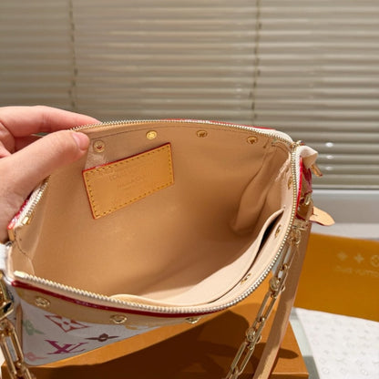 LOUIS VUITTON X TAKASHI MURAKAMI POCHETTE ACCESSORIES MULTICOLORE BLANC 21CM M13404