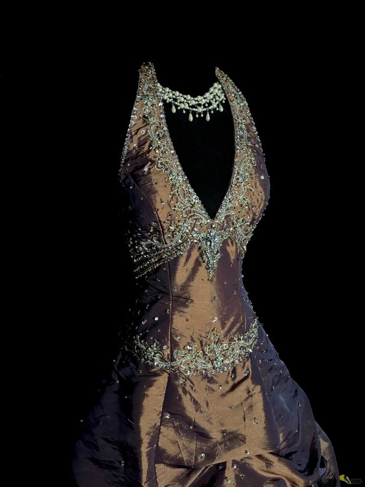 Vintage Ball Gown Halter Brown Sleeveless Long Prom Gown Fairy Prom Dresses SH3091