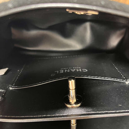CHANEL Quilted Crossbody Bag Black