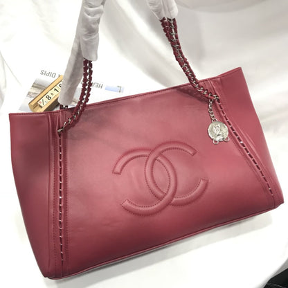 CHANEL RED LARGE LUXURY LIGNE SOFT CALFSKIN TOTE BAG