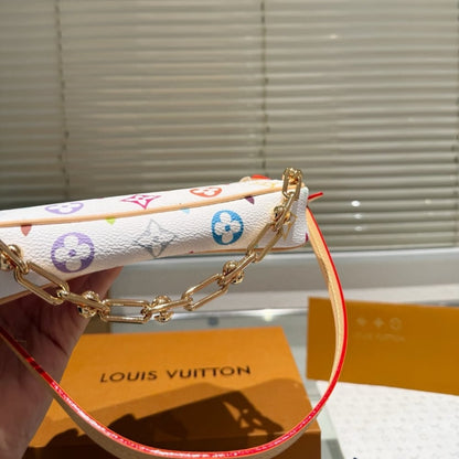 LOUIS VUITTON X TAKASHI MURAKAMI POCHETTE ACCESSORIES MULTICOLORE BLANC 21CM M13404