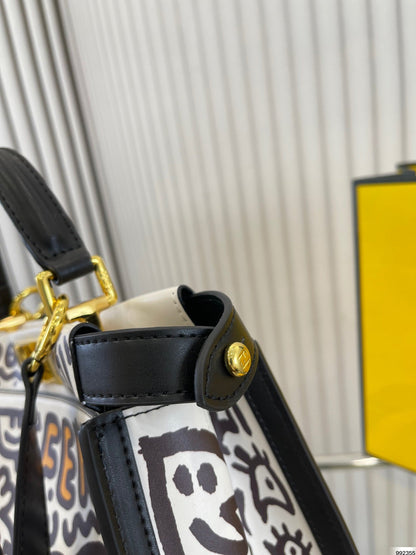 Fendi White x Mr Doodle Iconic Peekaboo Multiple colors